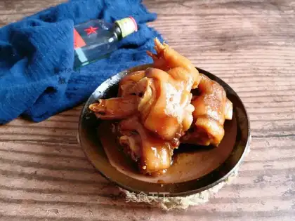 Pork hoof