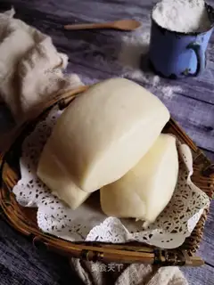 Milk buns