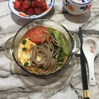 Tomato egg noodles