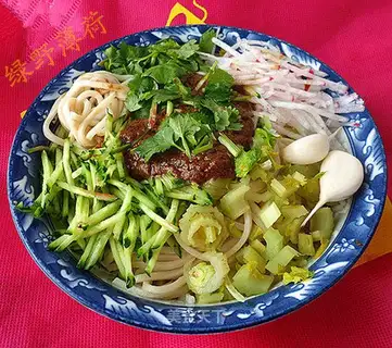Sesame sauce noodles