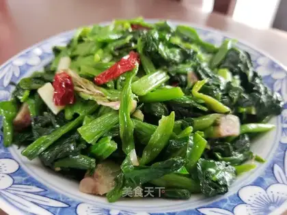 Scrambled spinach