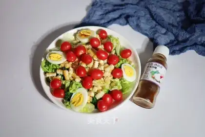 ♪ Corn, sacrificial fruit salad ♪