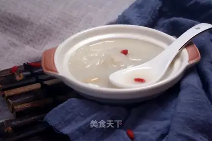 The radish gravy soup