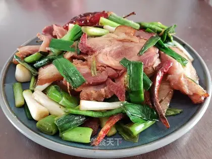 Garlic sprouts to the bone