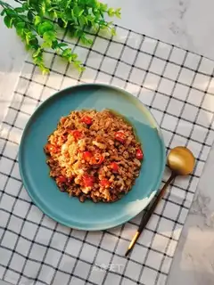 Lazy people throw meat