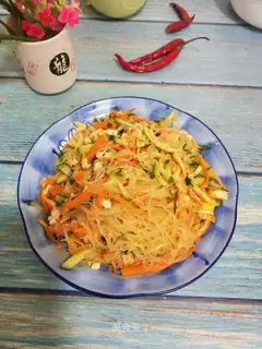 A cucumber carrot fan