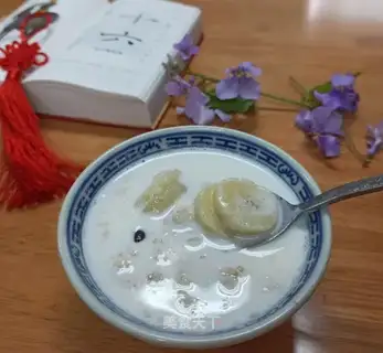 Milk and banana cereal