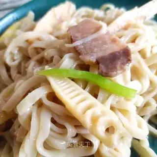 ♪ Spring gravy noodles ♪