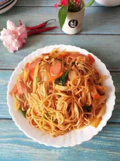 Hot cabbage noodles