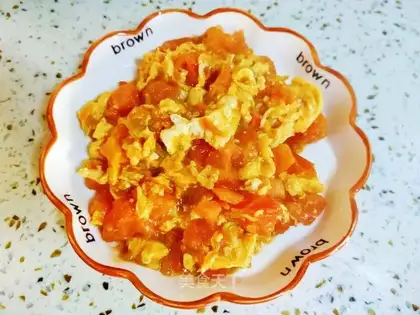 Tomato fried eggs
