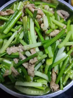 Garlic meat