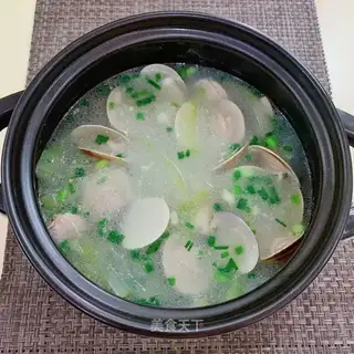 Wintermelon rollers, white soup