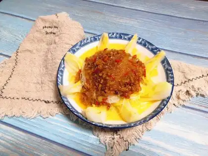 Garlic fans steaming doll food