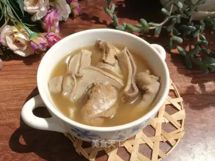 Pig belly chicken