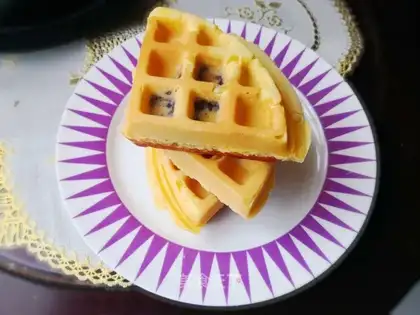 Bean-salve waffles