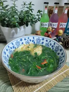 Egg soup