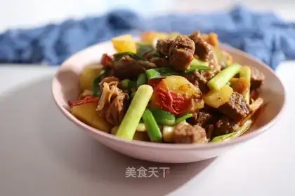 Potato-burning cow