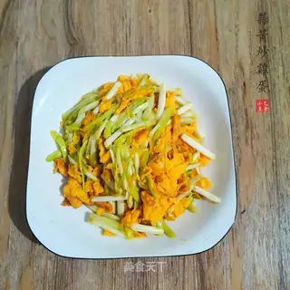 Garlic fried eggs