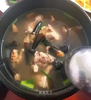 Chicken cactus ribs soup