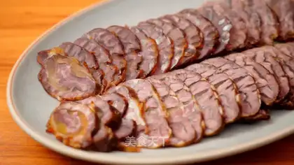 Five halogen beef