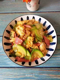Scrambled sausage eggs