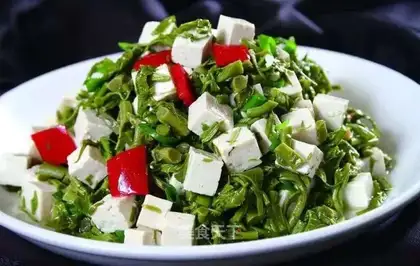 The sprouts and the tofu
