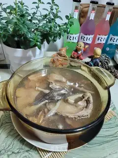 Fresh ground pigeon soup