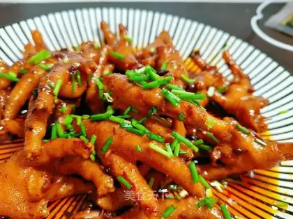 Chicken claws