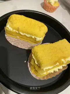 Quick hands, tea cake
