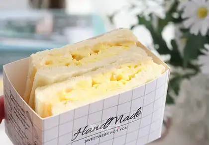 Slick cheese sandwich