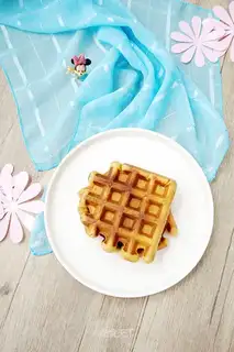 Taffy pasta waffles