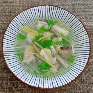 Ginger tofu fish soup
