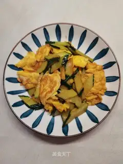 cucumber fried eggs