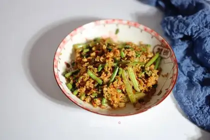 Soybeans, celery, chicken, fried rice