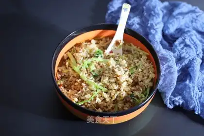 Celery, chicken and rice