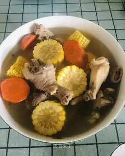 Carrot corn rooster