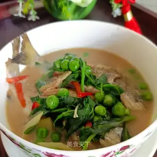 Peas sprouts, hafu soup