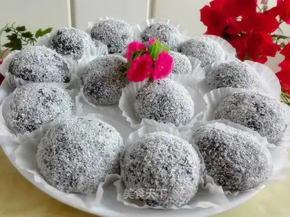 Coconut peanuts