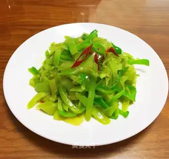 The pepper sauce