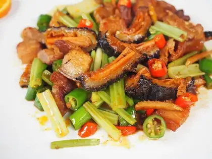 Fried sea cucumber