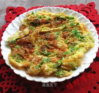 Onion fried eggs