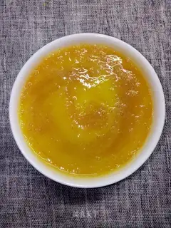 Mango apples with juice