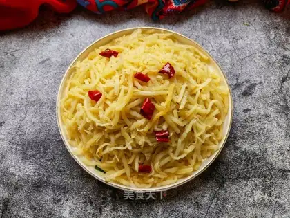 Garlic pepper steamed potatoes