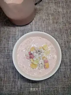 Strawberry yogurt