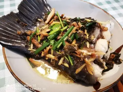 Steam fish tails