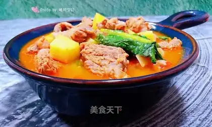 Tomato potato stew beef