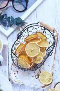 Homemade lemon dry