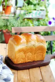 Polish cream toast