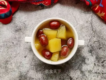 Apple date water