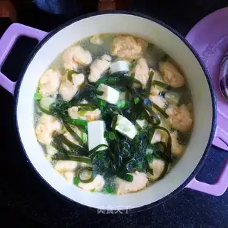 Shrimp tofu soup